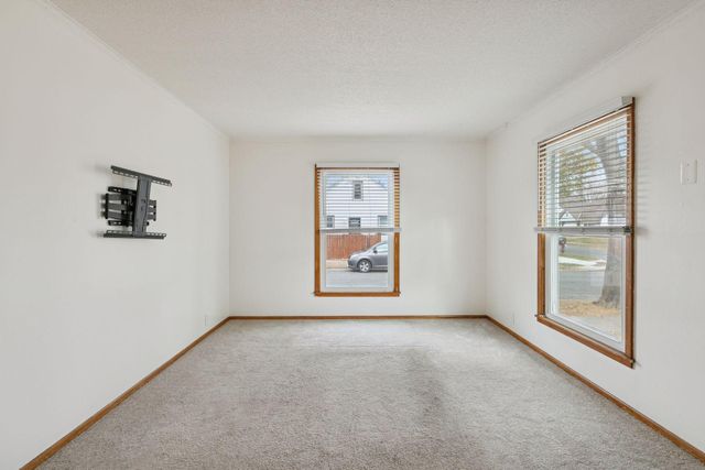 5157 Vincent Avenue N, Minneapolis, MN 55430