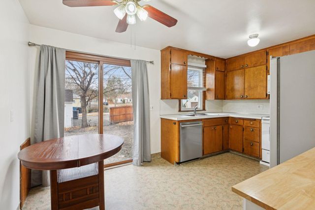 5157 Vincent Avenue N, Minneapolis, MN 55430