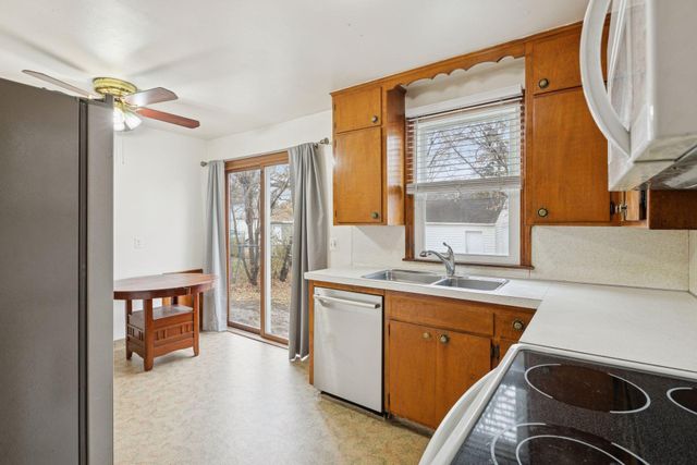 5157 Vincent Avenue N, Minneapolis, MN 55430