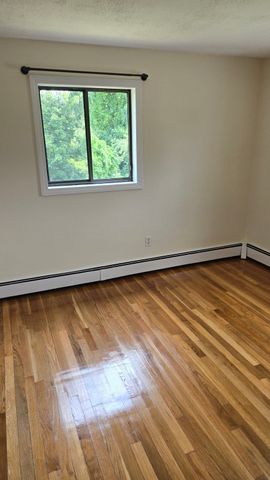 108 E Main St 10, Ayer, MA 01432