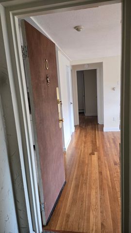 108 E Main St 10, Ayer, MA 01432