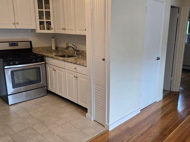 108 E Main St 10, Ayer, MA 01432