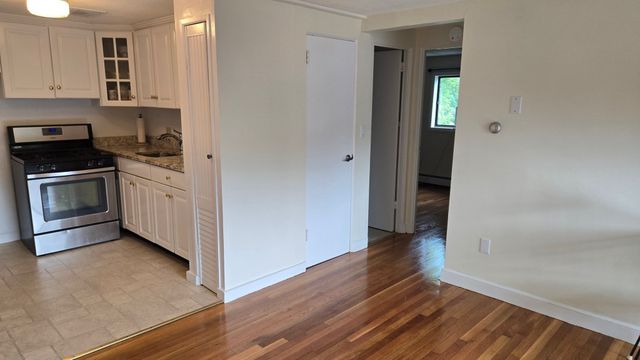 108 E Main St 10, Ayer, MA 01432