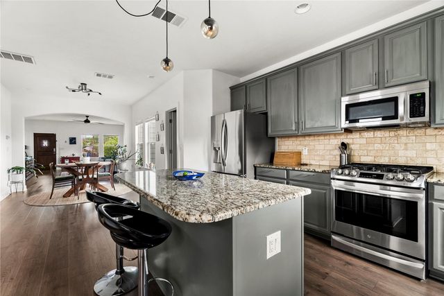 1600 Maple Ave 1, Austin, TX 78702