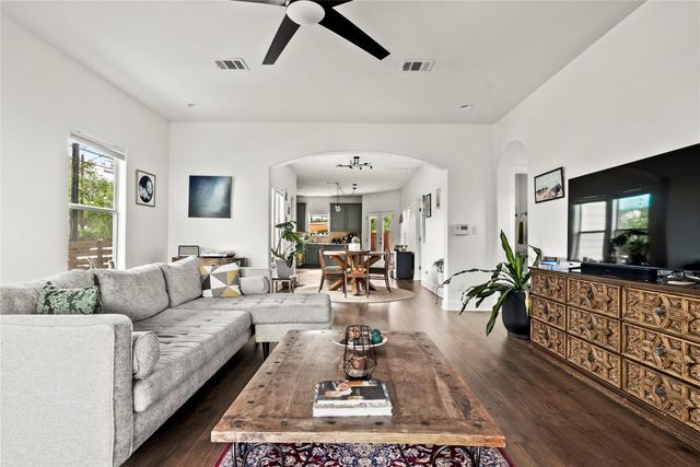 1600 Maple Ave 1, Austin, TX 78702