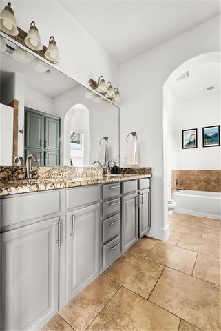 1600 Maple Ave 1, Austin, TX 78702