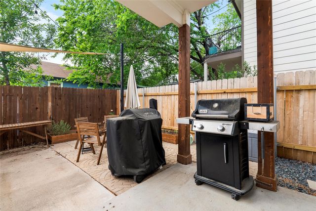 1600 Maple Ave 1, Austin, TX 78702