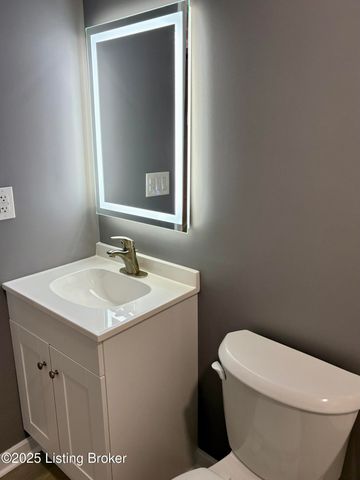 2936 Garey Ln, Louisville, KY 40216