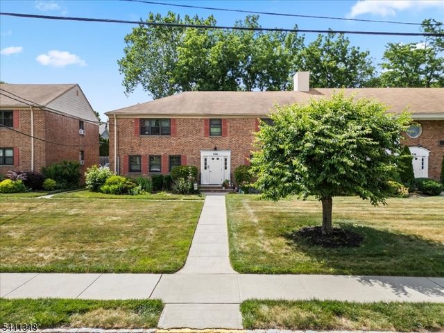 53 Sandra Circle 2, Westfield Town, NJ 07090