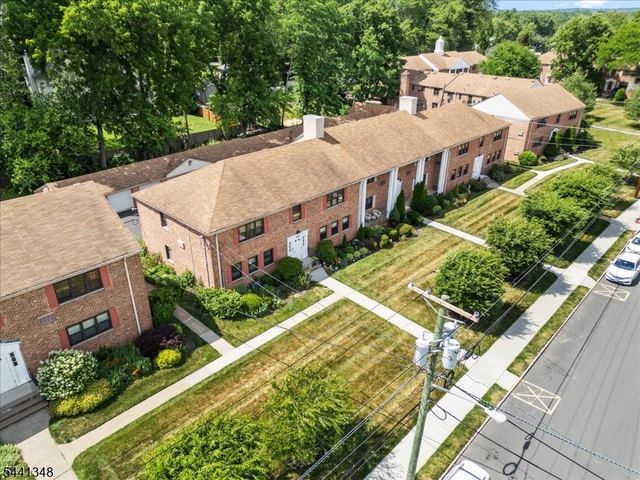 53 Sandra Circle 2, Westfield Town, NJ 07090