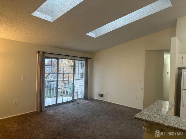 450 Northam Drive, North Brunswick, NJ 08902