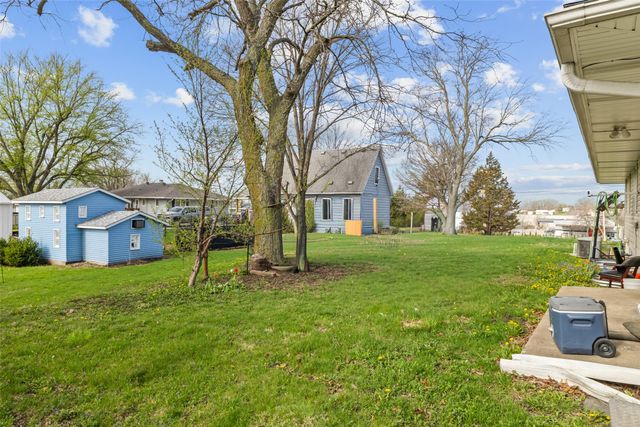 420 W Mclane Street, Osceola, IA 50213