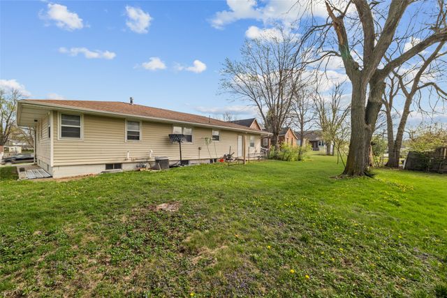 420 W Mclane Street, Osceola, IA 50213