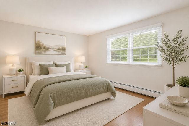 42 Davenport Ave, Roseland Boro, NJ 07068
