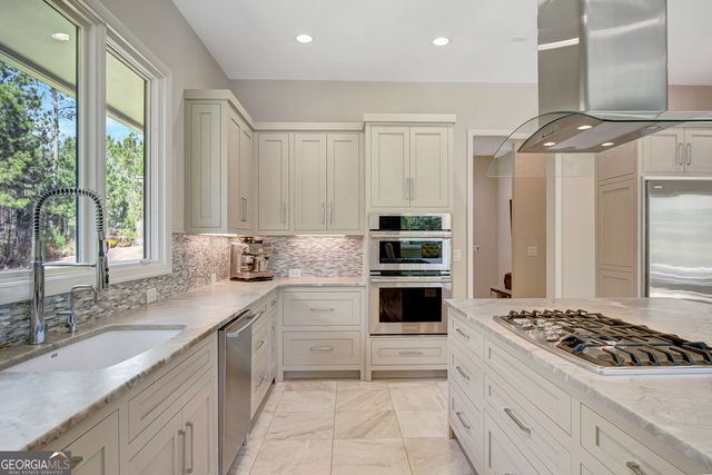 10 Arbor Shade Lane, Newnan, GA 30265