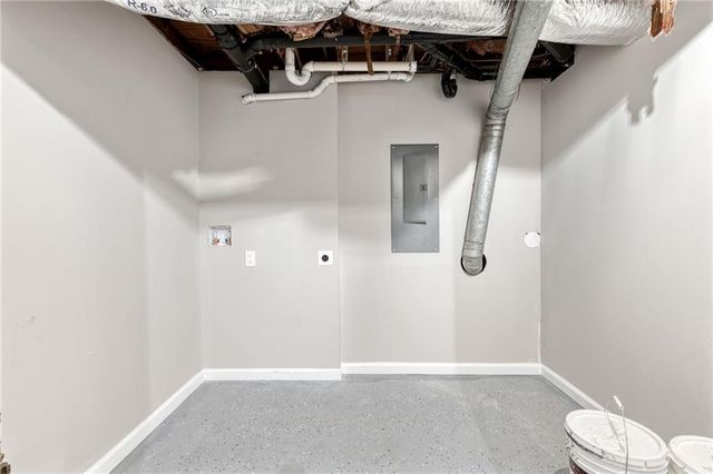 1097 Wildwood Lane, Lawrenceville, GA 30046