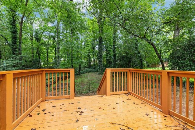 1097 Wildwood Lane, Lawrenceville, GA 30046