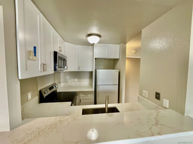 4060 Huerfano Ave 214, San Diego, CA 92117