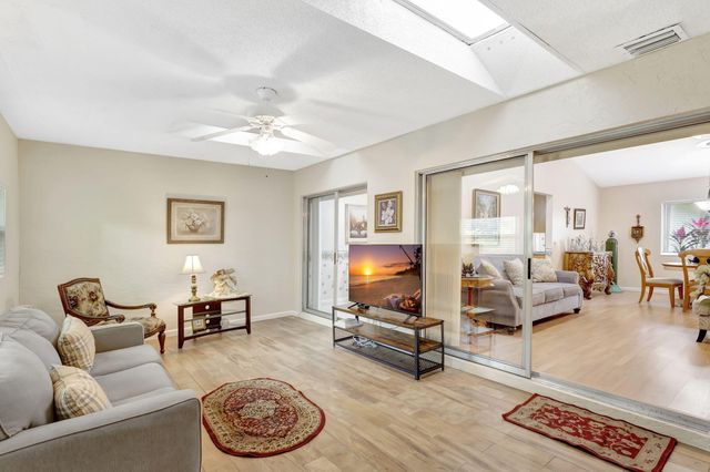 178 Ramblewood Circle, Royal Palm Beach, FL 33411