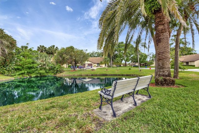 178 Ramblewood Circle, Royal Palm Beach, FL 33411