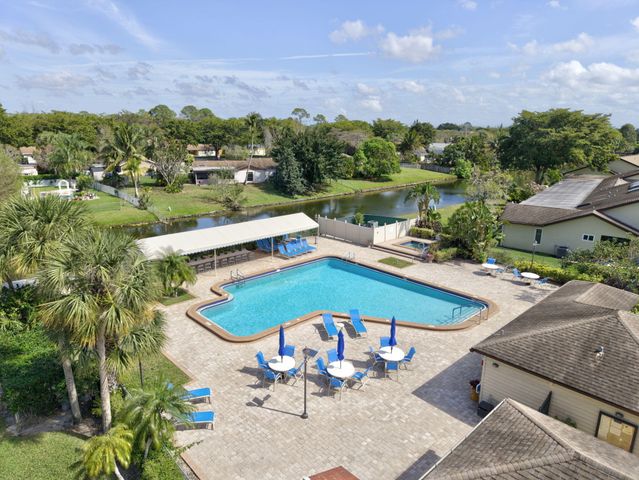 178 Ramblewood Circle, Royal Palm Beach, FL 33411