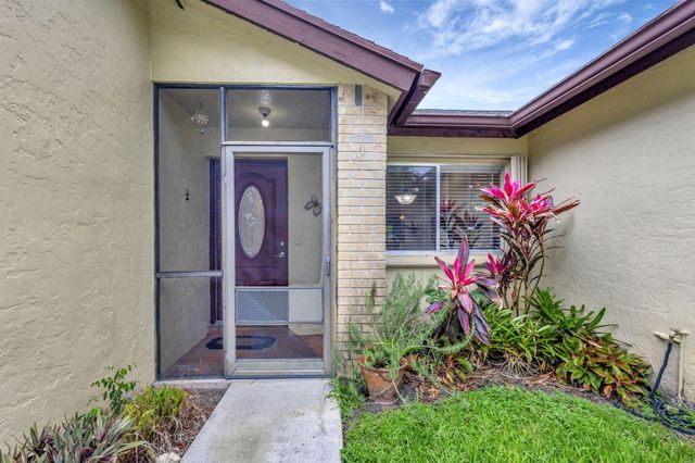 178 Ramblewood Circle, Royal Palm Beach, FL 33411