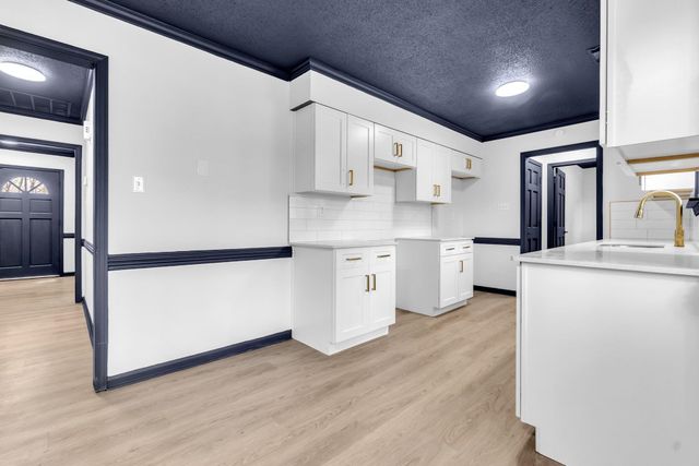 2744 SURREY PARK DR, Bartlett, TN 38134