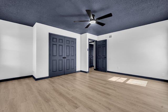 2744 SURREY PARK DR, Bartlett, TN 38134