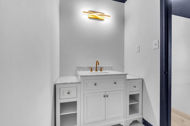 2744 SURREY PARK DR, Bartlett, TN 38134