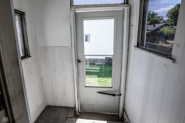 207 N Hamilton Avenue, Indianapolis, IN 46201