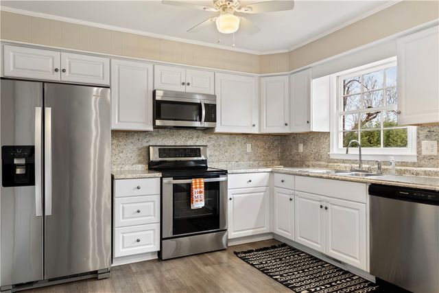 138 Julian Drive, Seneca, SC 29678