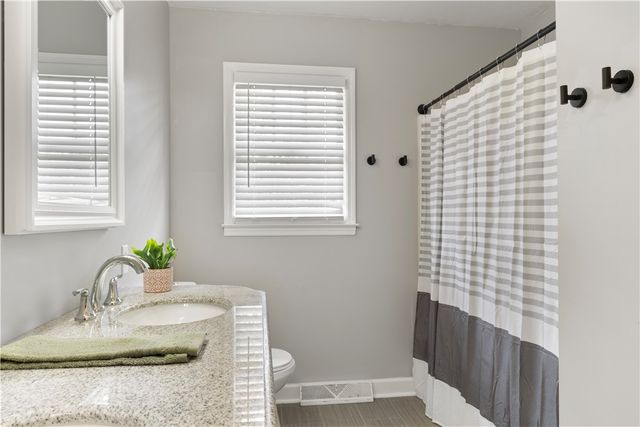 138 Julian Drive, Seneca, SC 29678