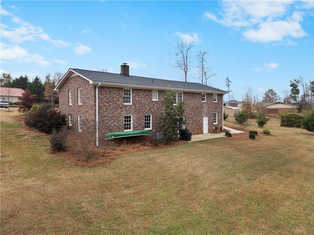 138 Julian Drive, Seneca, SC 29678