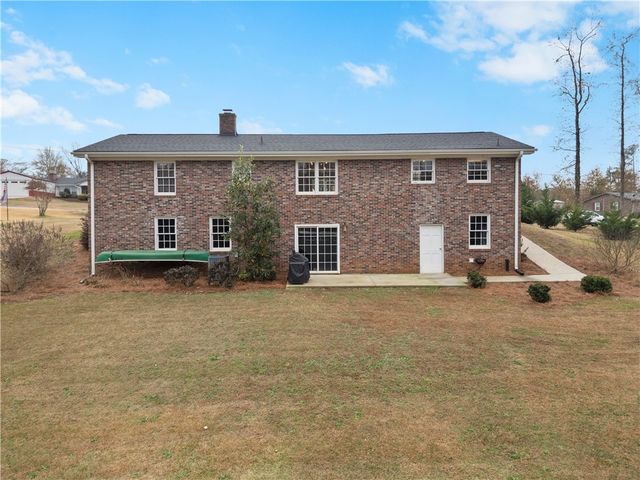 138 Julian Drive, Seneca, SC 29678