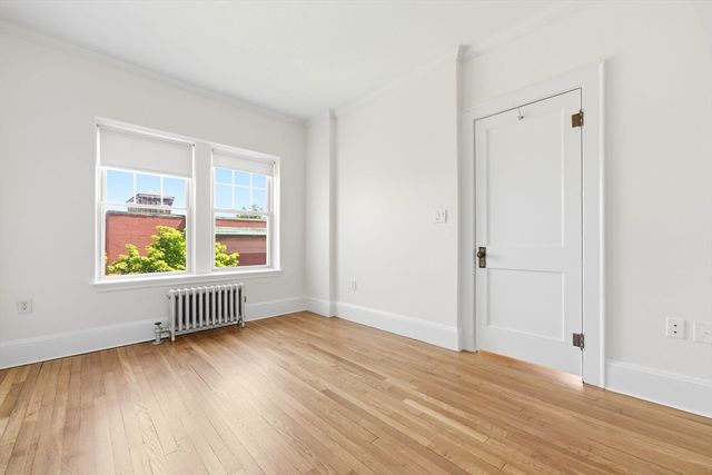 21 Bradlee 54, Medford, MA 02155