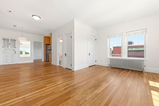 21 Bradlee 54, Medford, MA 02155