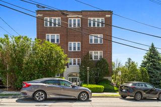 21 Bradlee 54, Medford, MA 02155