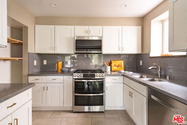 4820 Buchanan Street, Los Angeles, CA 90042