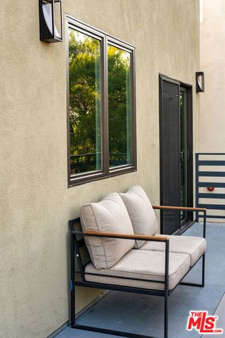 4820 Buchanan Street, Los Angeles, CA 90042