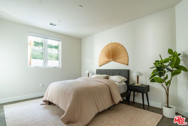 4820 Buchanan Street, Los Angeles, CA 90042