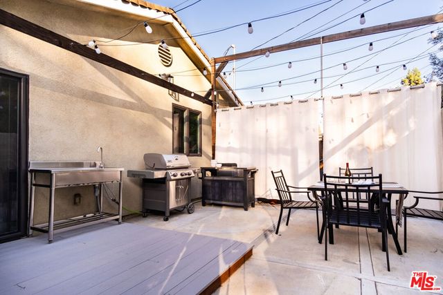 4820 Buchanan Street, Los Angeles, CA 90042