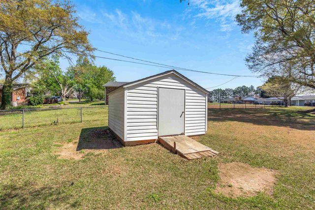 900 Vanessa Drive, Boiling Springs, SC 29316