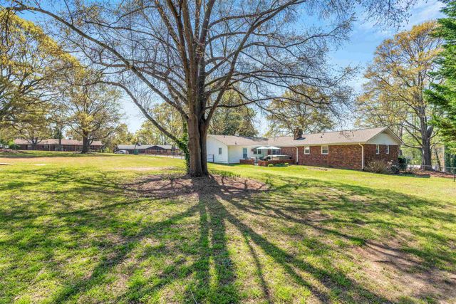 900 Vanessa Drive, Boiling Springs, SC 29316