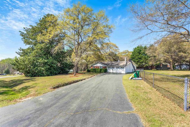 900 Vanessa Drive, Boiling Springs, SC 29316