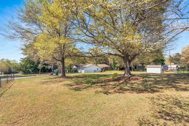 900 Vanessa Drive, Boiling Springs, SC 29316