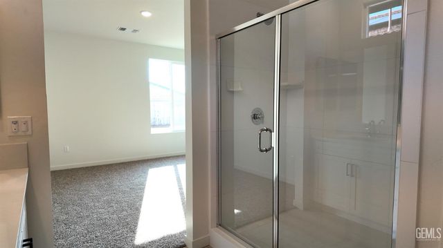 8401 Estes Park Street, Bakersfield, CA 93314