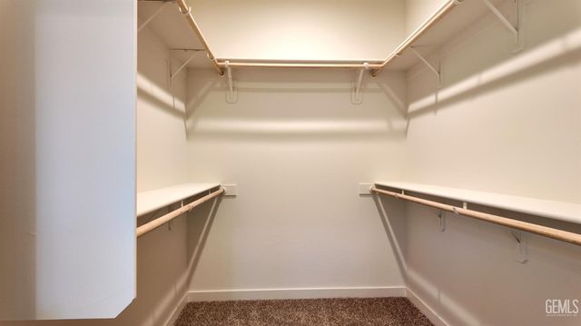 8401 Estes Park Street, Bakersfield, CA 93314