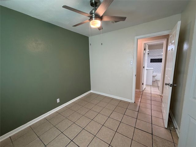 532 King Street, Burleson, TX 76028