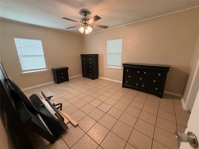 532 King Street, Burleson, TX 76028