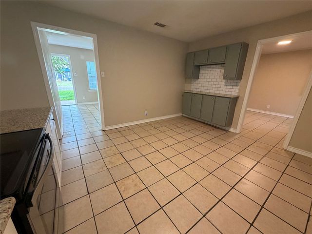 532 King Street, Burleson, TX 76028